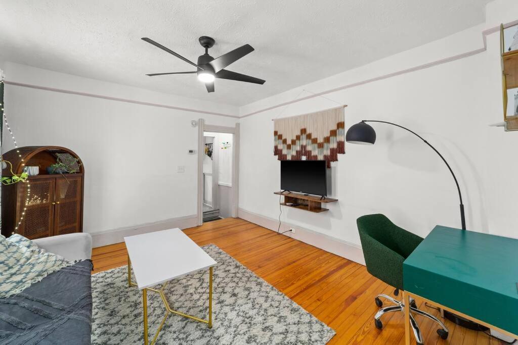 Апартаменты Pet Friendly 2Br In Little Italy # 3 Кливленд Экстерьер фото